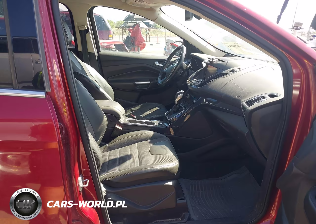 2013 Ford Escape Titanium VIN:1FMCU9J95DUC45843 - 5