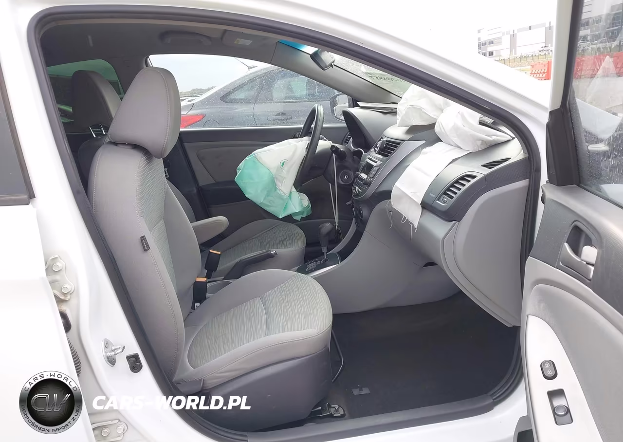 2015 Hyundai Accent Gls VIN:KMHCT4AE8FU808048 - 5