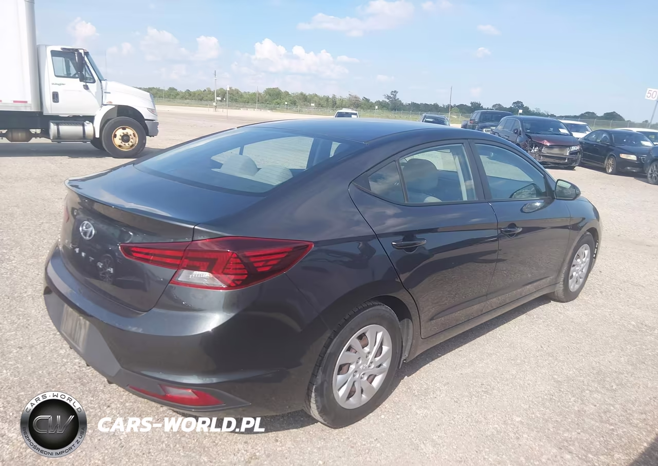 2020 Hyundai Elantra Se VIN:5NPD74LF4LH613850 - 4