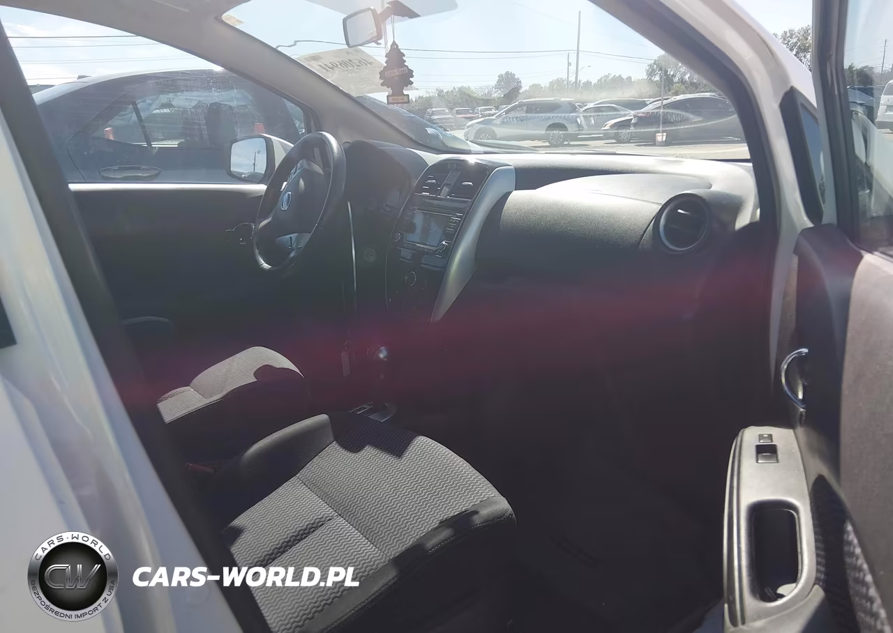 2016 Nissan Versa Note S (Sr)-S Plus-Sl-Sr-Sv VIN:3N1CE2CP8GL370731 - 5
