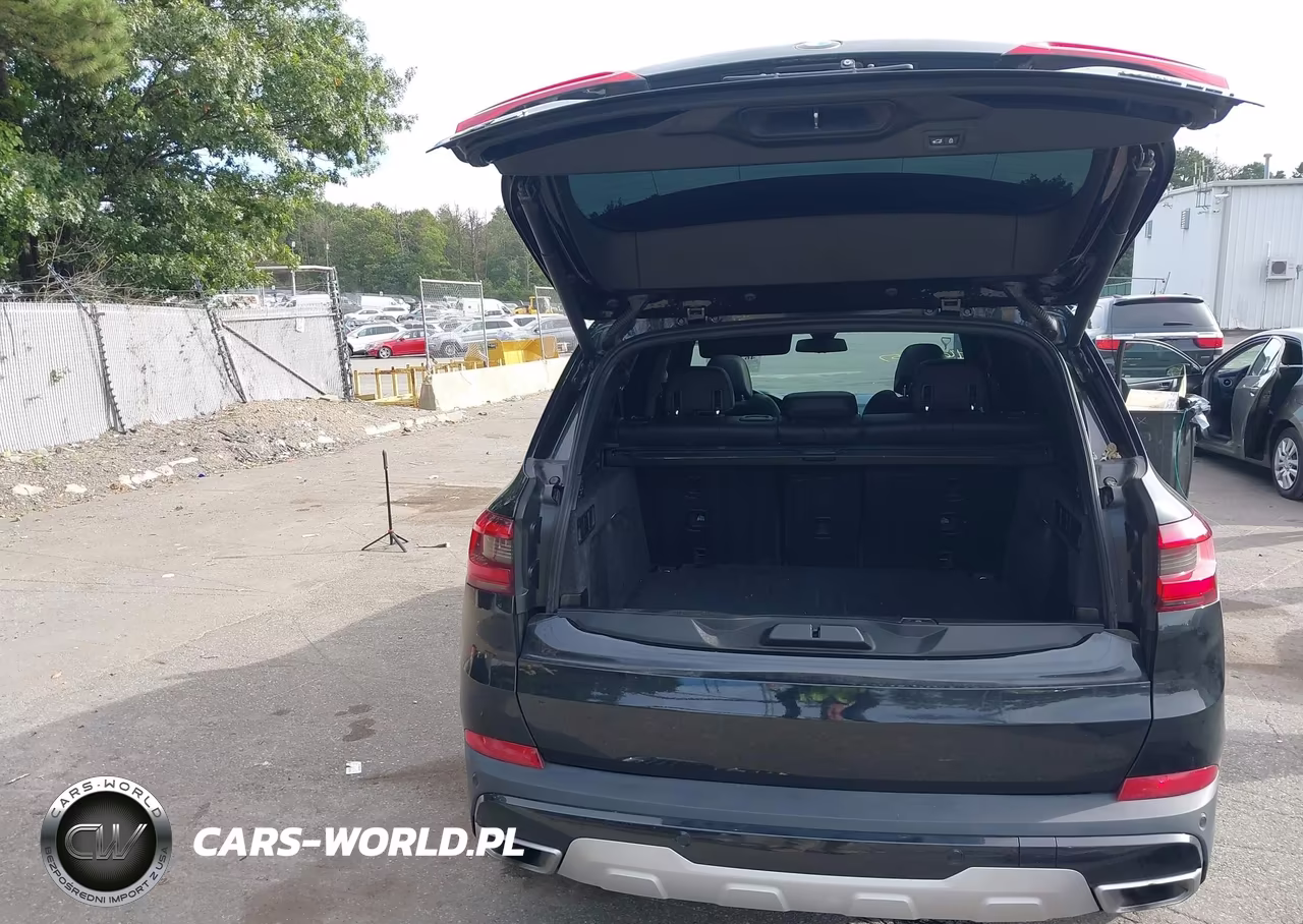 2019 BMW X5 xDrive40I VIN:5UXCR6C57KLK83378 - 18