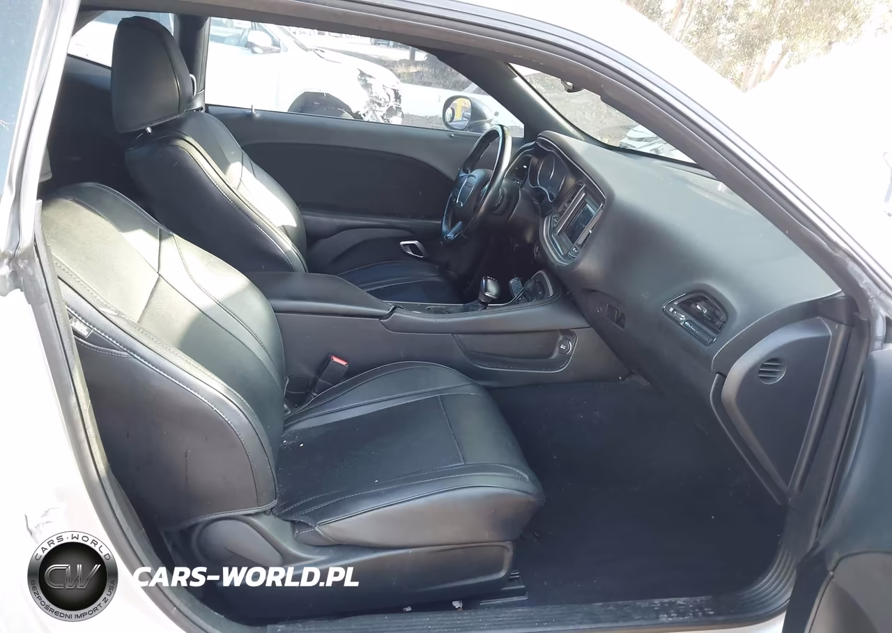 2020 Dodge Challenger Sxt VIN:2C3CDZAG6LH159496 - 5
