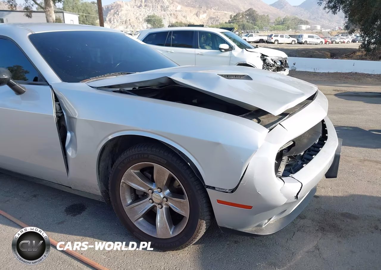 2020 Dodge Challenger Sxt VIN:2C3CDZAG6LH159496 - 6
