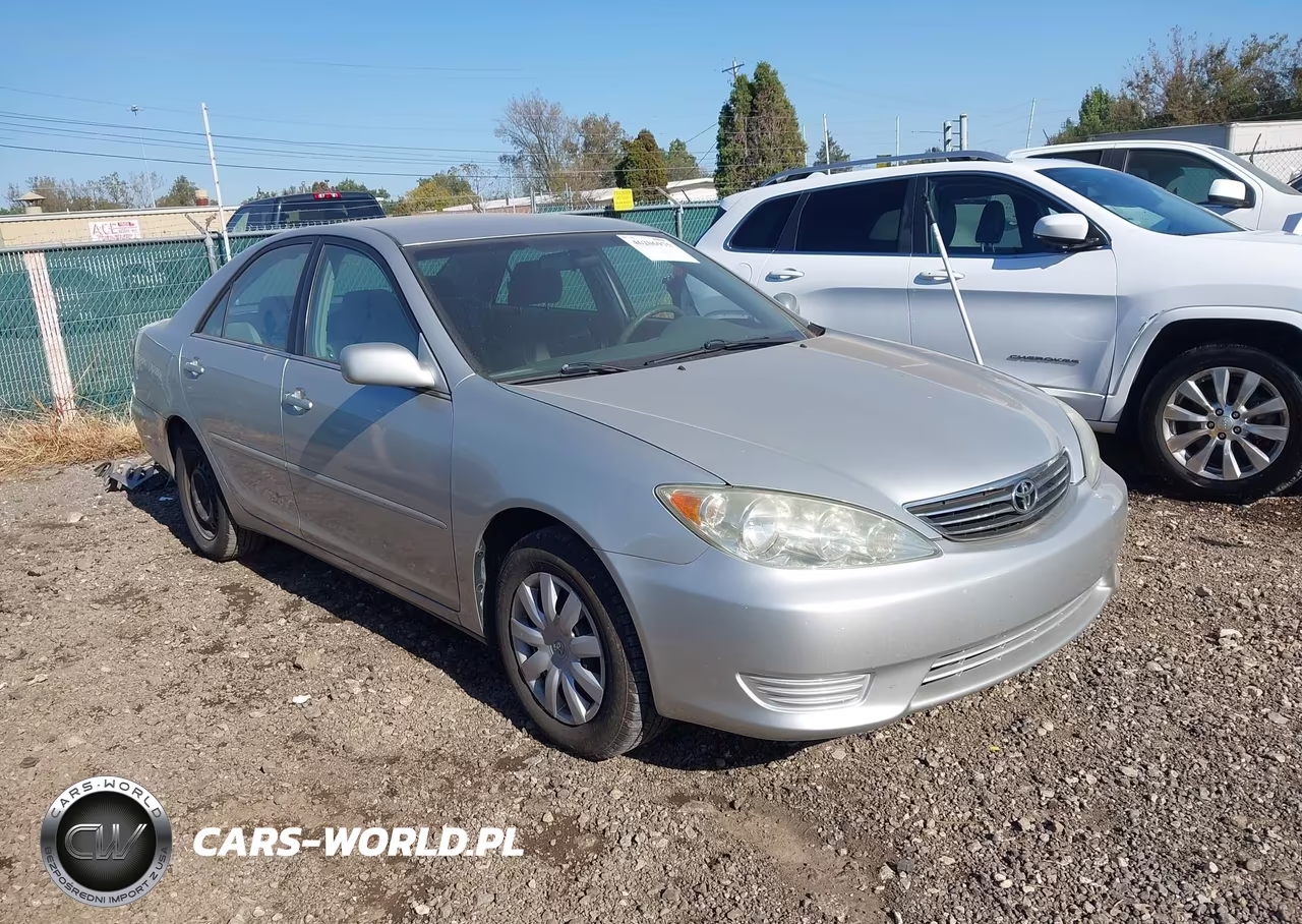 2005 Toyota Camry Le