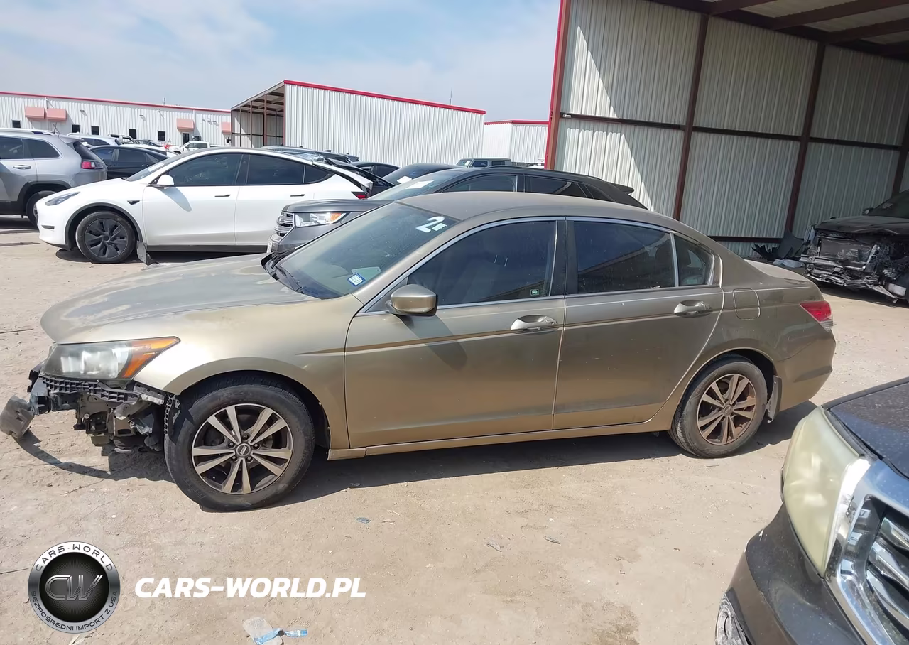 2008 Honda Accord Sdn Lx VIN:JHMCP263X8C070233 - 14