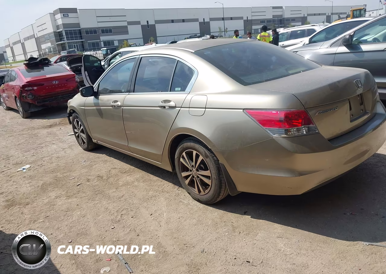 2008 Honda Accord Sdn Lx VIN:JHMCP263X8C070233 - 3