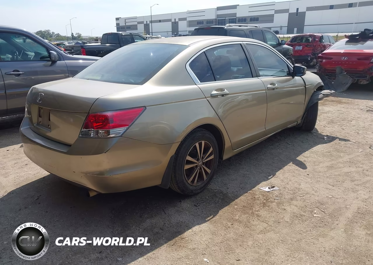 2008 Honda Accord Sdn Lx VIN:JHMCP263X8C070233 - 4