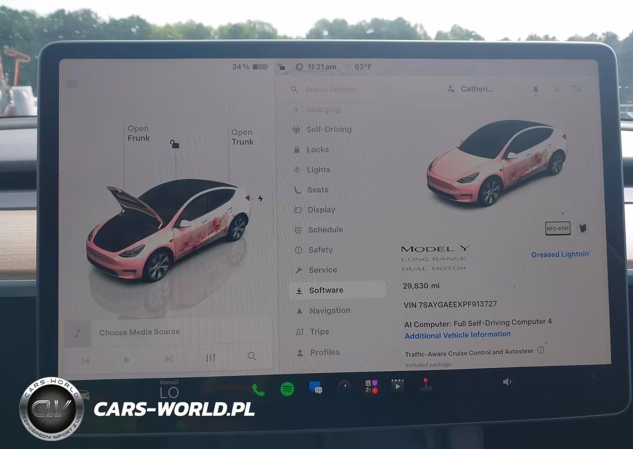 2023 Tesla Model Y Awd-Long Range VIN:7SAYGAEEXPF913727 - 7