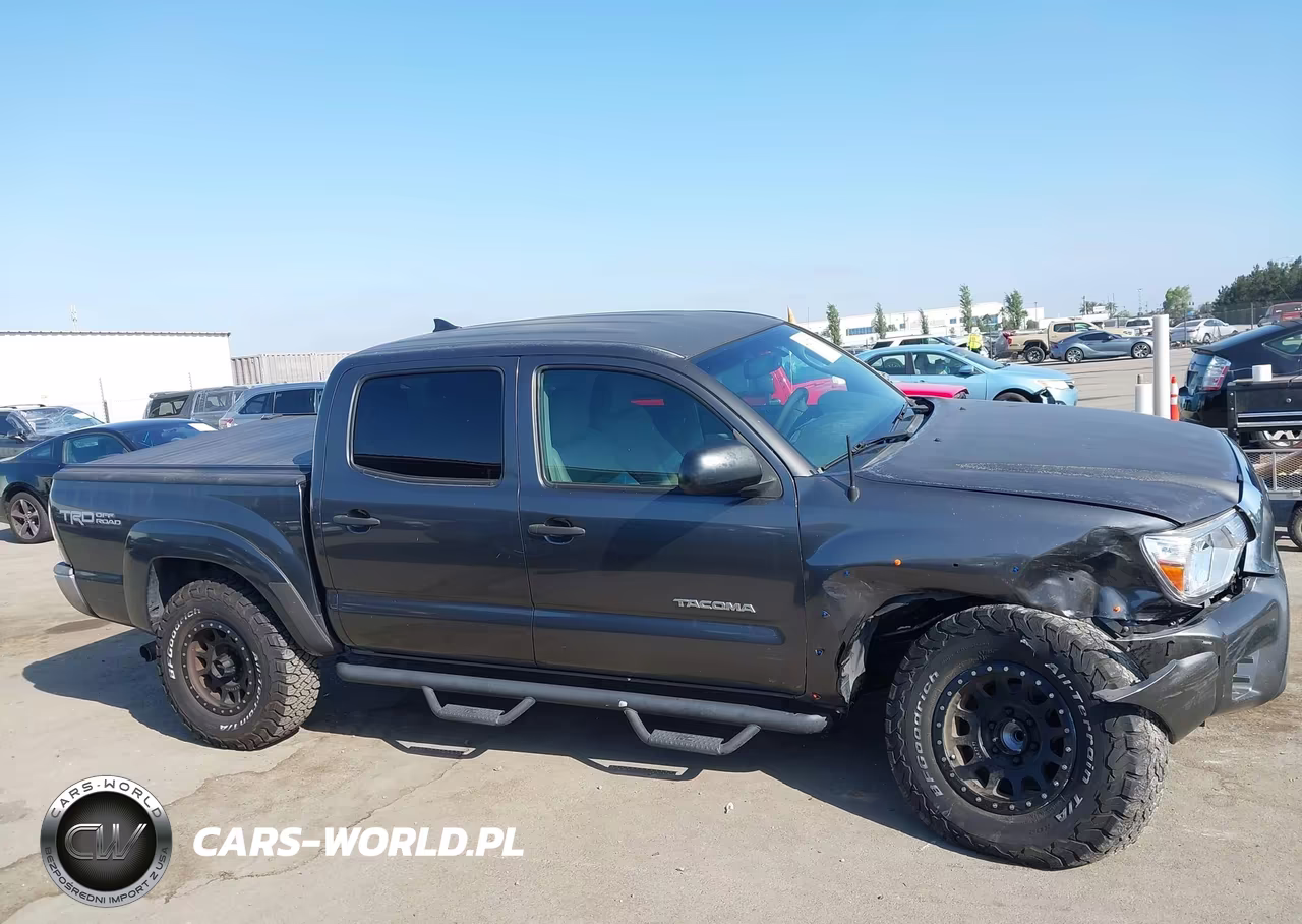 2012 Toyota Tacoma Prerunner VIN:3TMJU4GN9CM134332 - 13