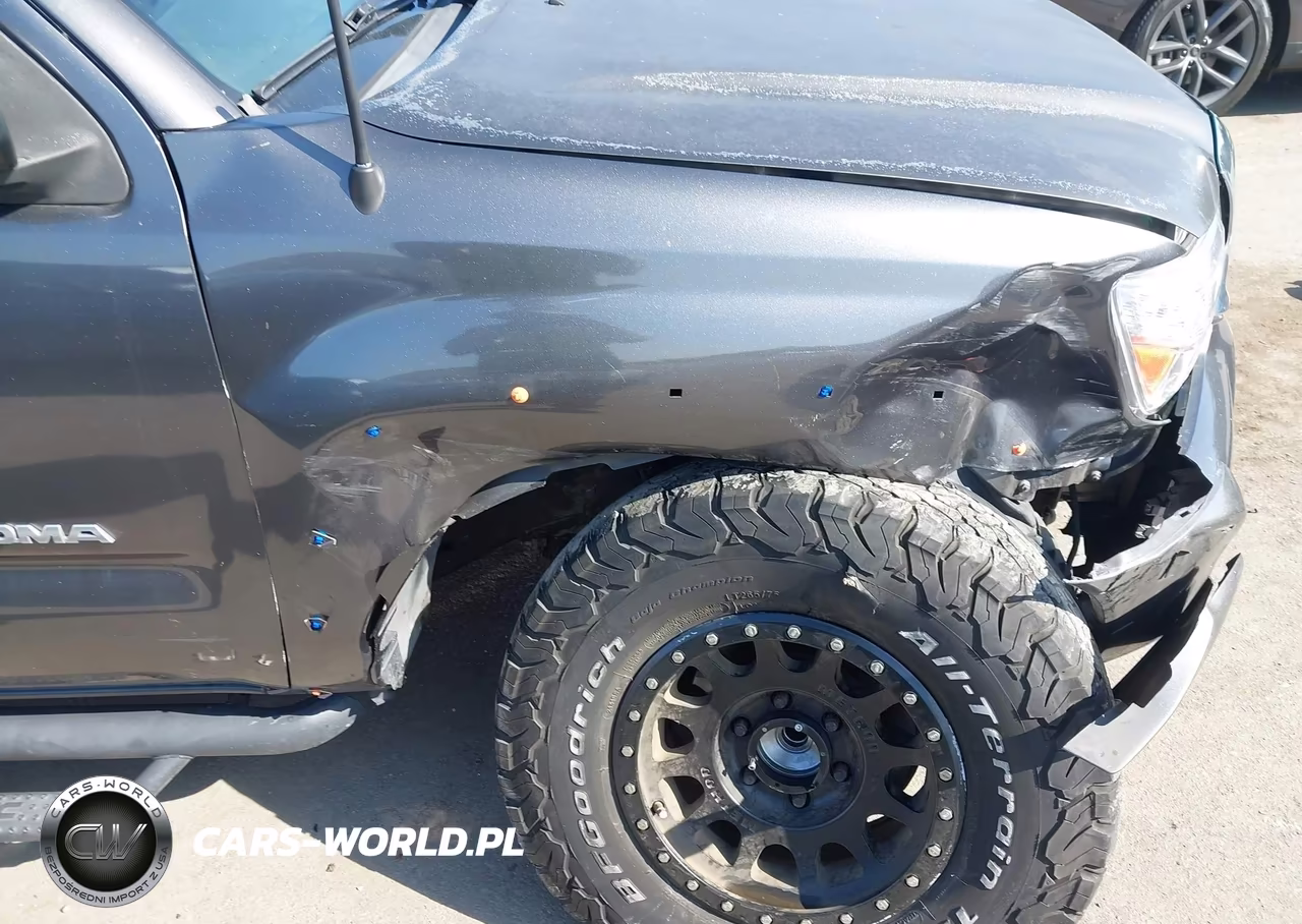 2012 Toyota Tacoma Prerunner VIN:3TMJU4GN9CM134332 - 6