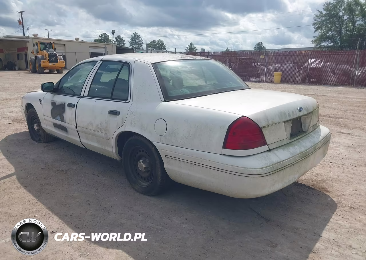 2000 Ford Crown Victoria Police Pkg Police Interceptor VIN:2FAFP71W8YX162561 - 3