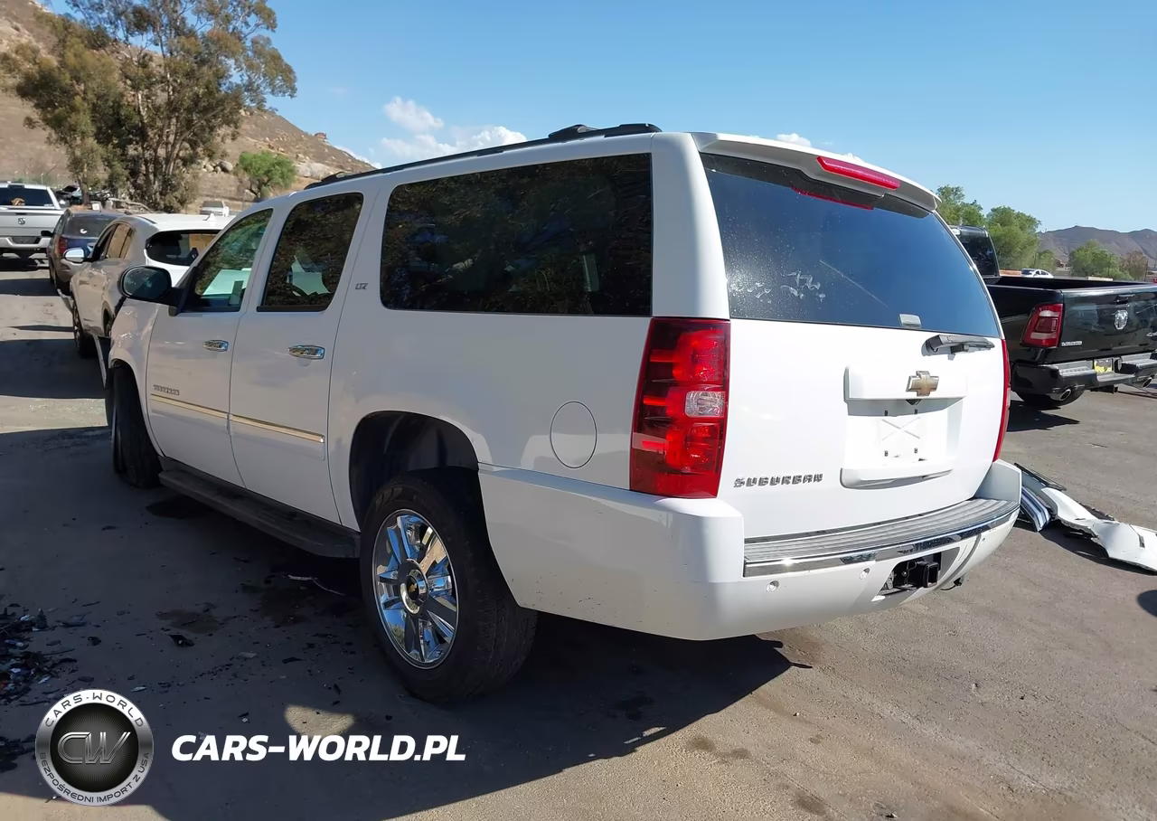 2009 Chevrolet Suburban Ltz VIN:1GNFC36J29R288963 - 3