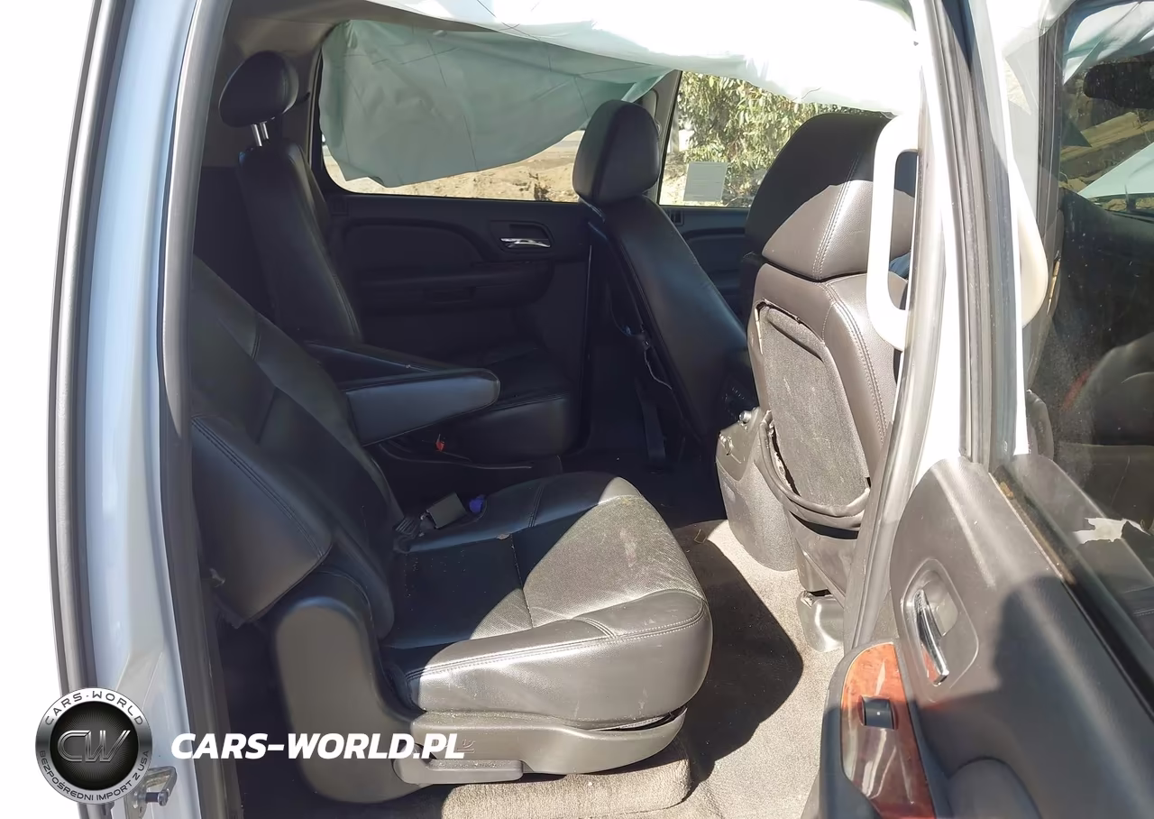 2009 Chevrolet Suburban Ltz VIN:1GNFC36J29R288963 - 8