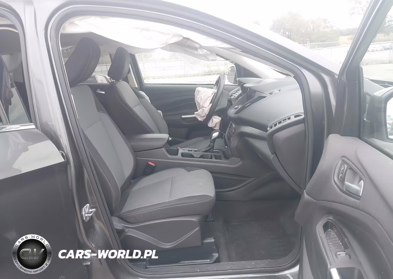 2019 Ford Escape Se VIN:1FMCU0GD6KUA34798 - 5
