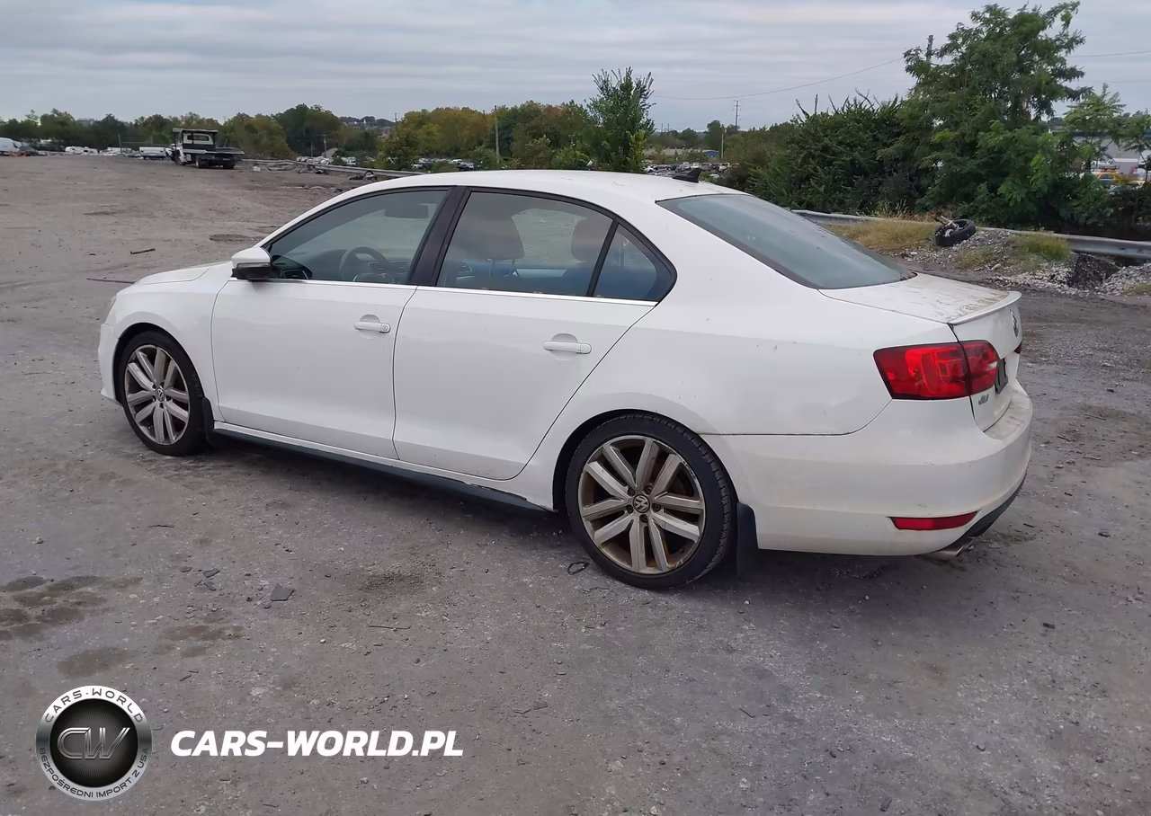 2013 Volkswagen Gli Autobahn VIN:3VW5A7AJ0DM230009 - 3