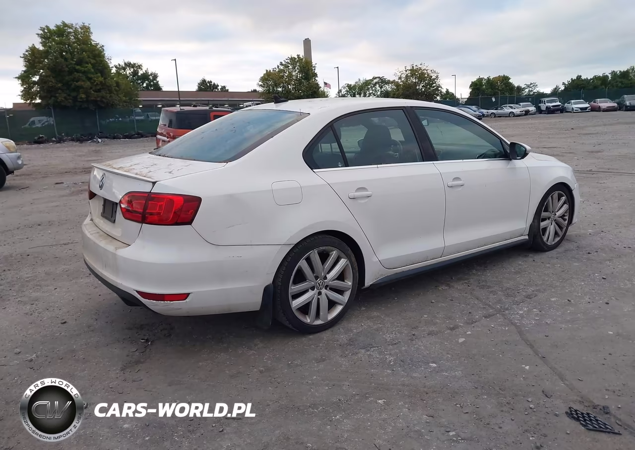 2013 Volkswagen Gli Autobahn VIN:3VW5A7AJ0DM230009 - 4