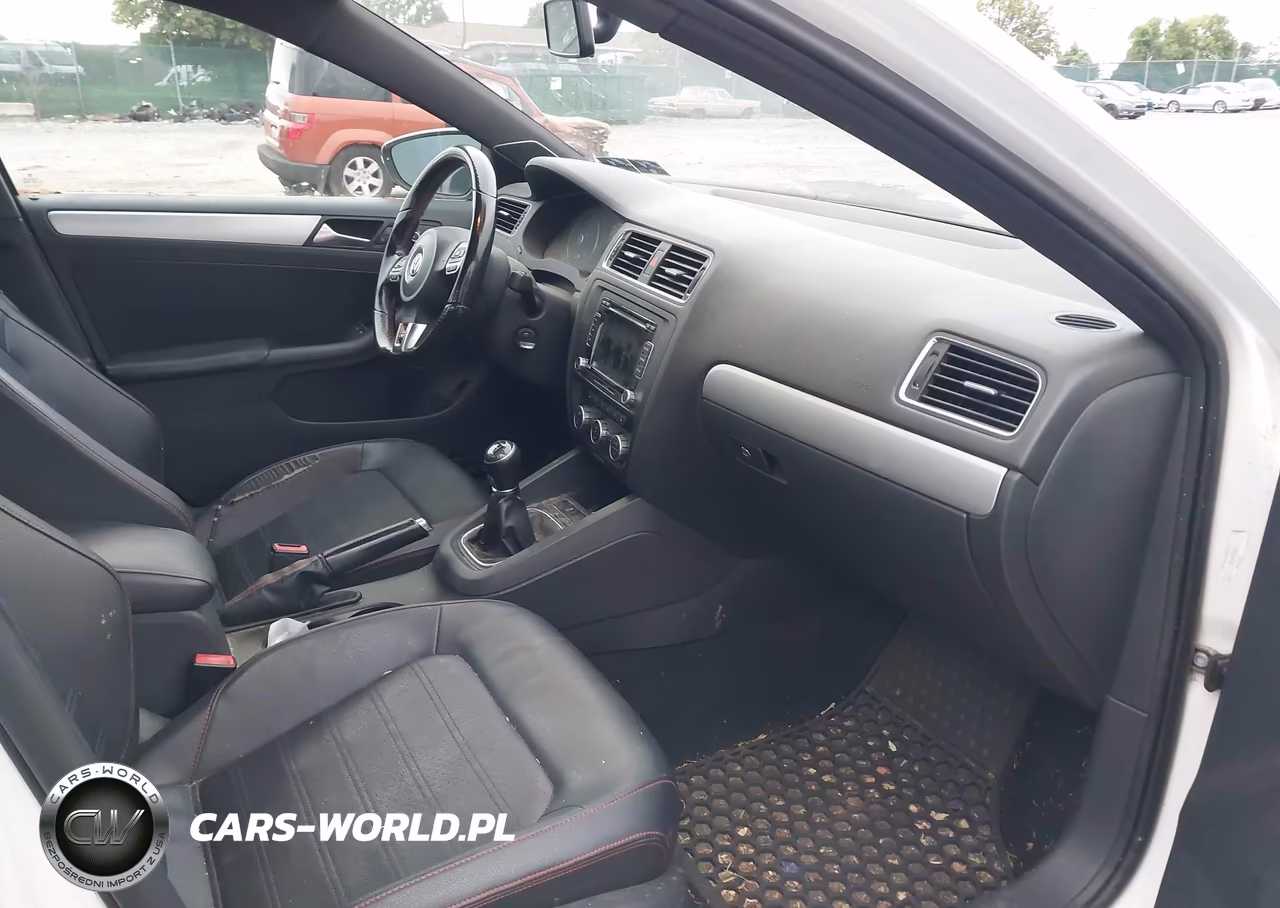 2013 Volkswagen Gli Autobahn VIN:3VW5A7AJ0DM230009 - 5