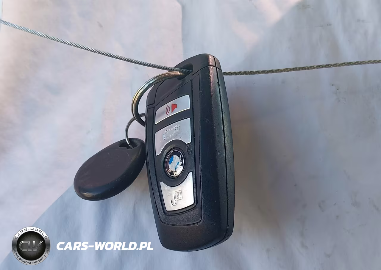 2018 BMW 320I VIN:WBA8E1G57JNU89994 - 11
