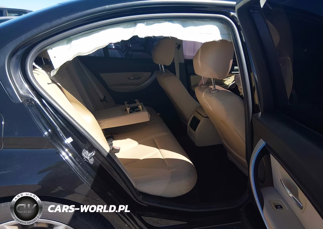 2018 BMW 320I VIN:WBA8E1G57JNU89994 - 8