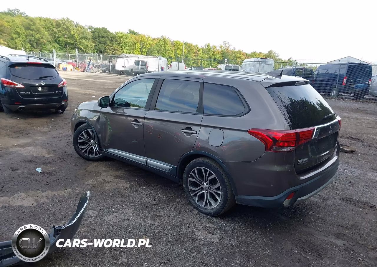 2017 Mitsubishi Outlander Se-Sel VIN:JA4AD3A31HZ039006 - 3