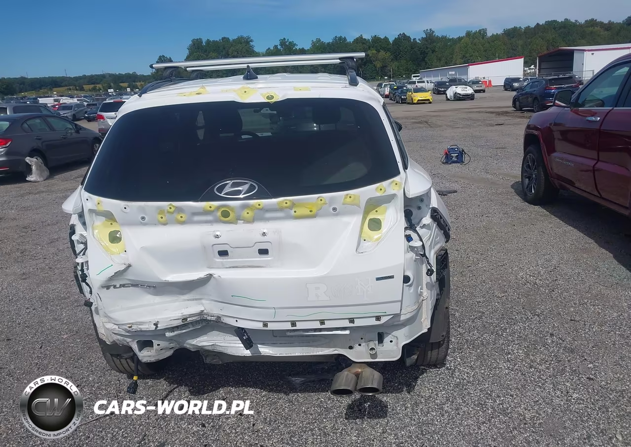 2022 Hyundai Tucson N Line VIN:KM8JFCAEXNU102982 - 16