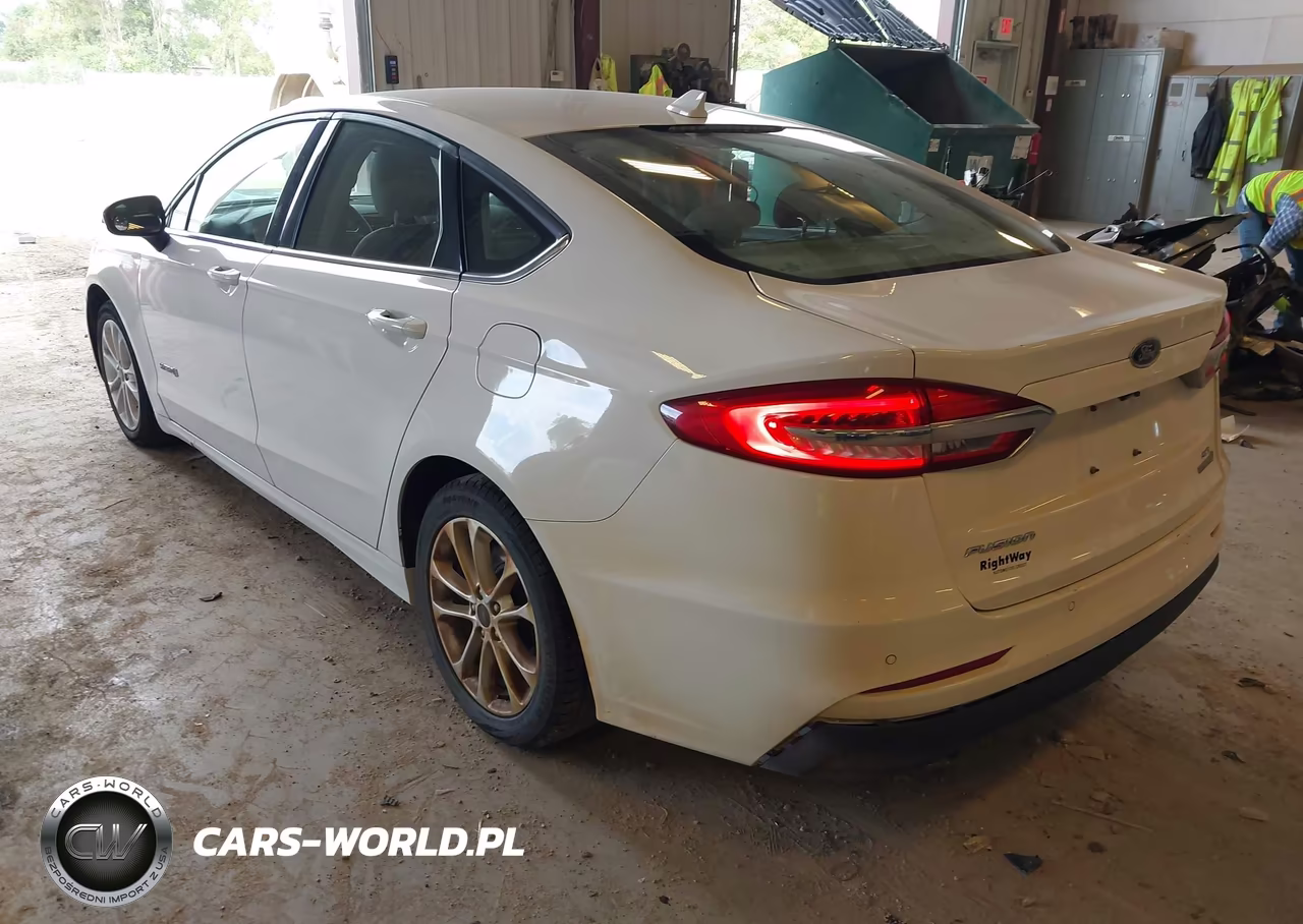 2019 Ford Fusion Hybrid Se VIN:3FA6P0LU8KR221133 - 3