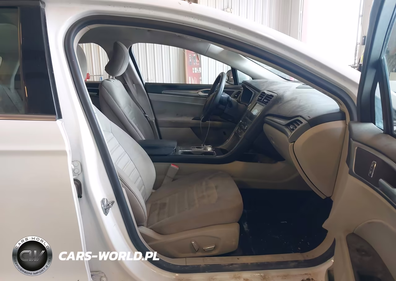 2019 Ford Fusion Hybrid Se VIN:3FA6P0LU8KR221133 - 5