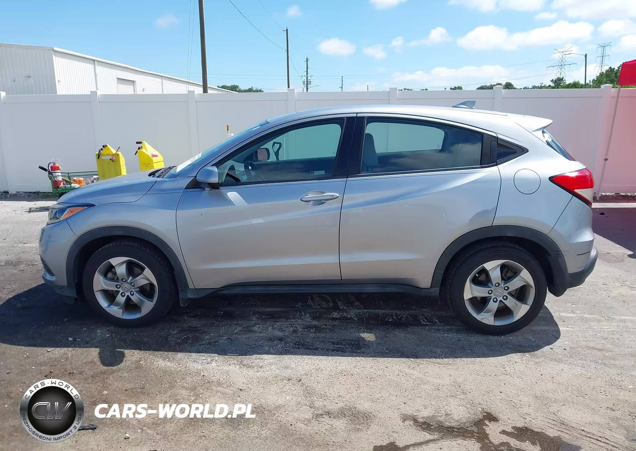 2019 Honda Hr-V Lx VIN:3CZRU5H35KG703867 - 14