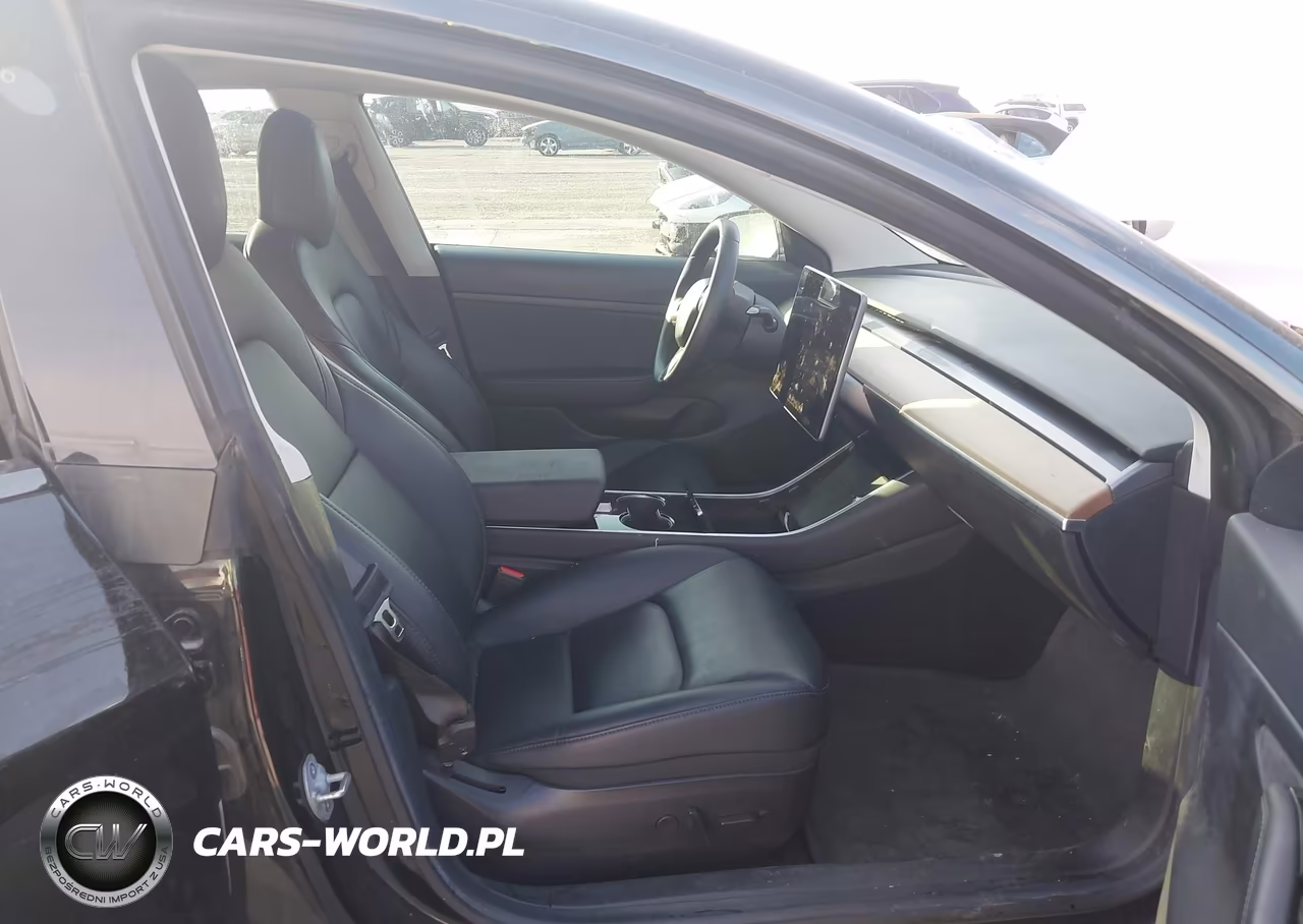 2020 Tesla Model 3 Standard Range Plus Rear-Wheel Drive-Standard Range Rear-Wheel Drive VIN:5YJ3E1EAXLF590817 - 5