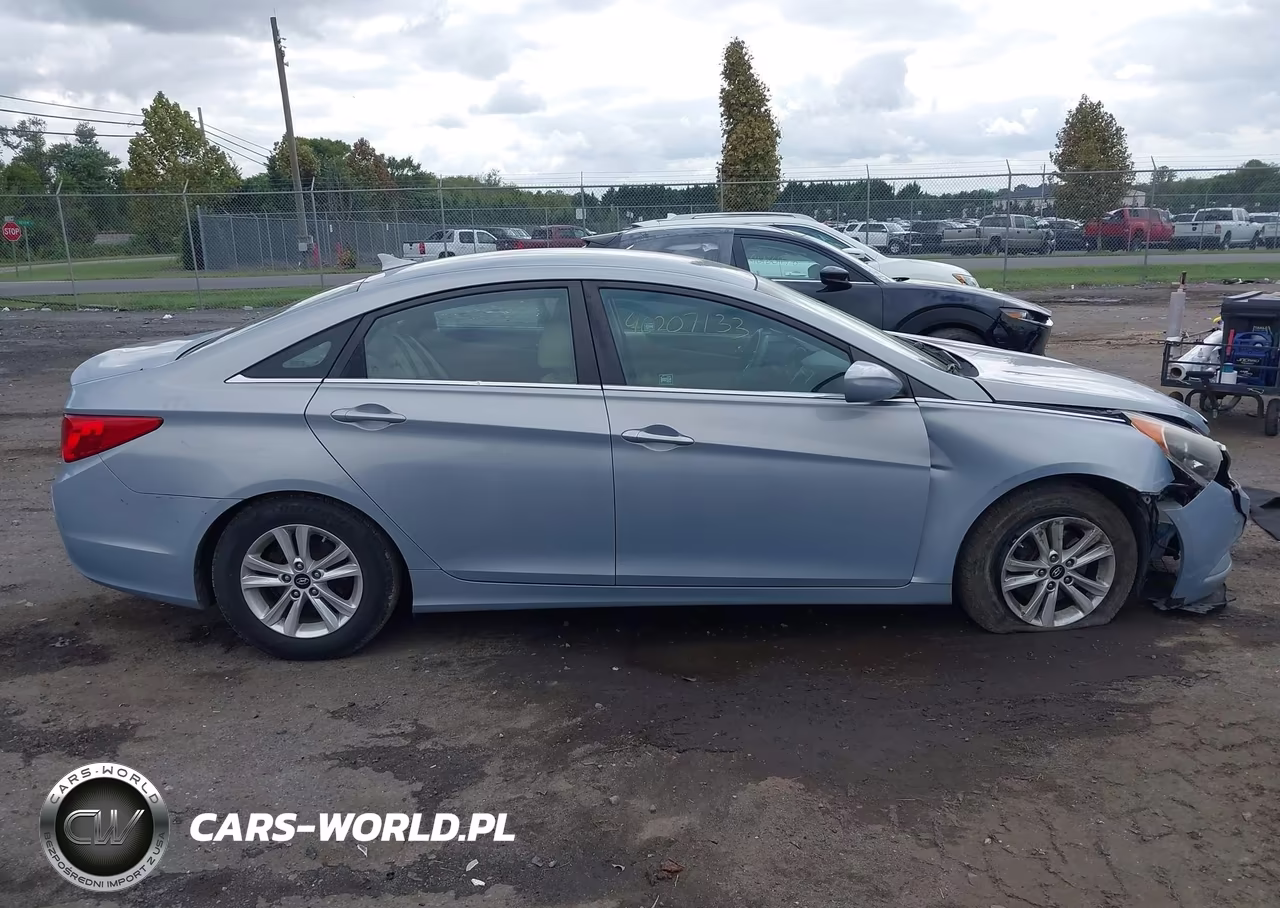 2011 Hyundai Sonata Gls VIN:5NPEB4AC6BH157702 - 13