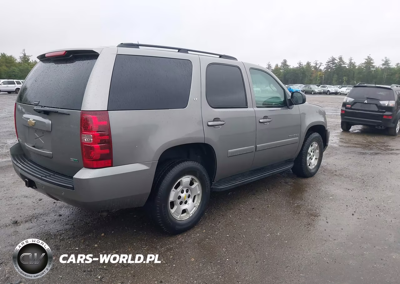 2007 Chevrolet Tahoe Lt VIN:1GNFK13057J323896 - 4