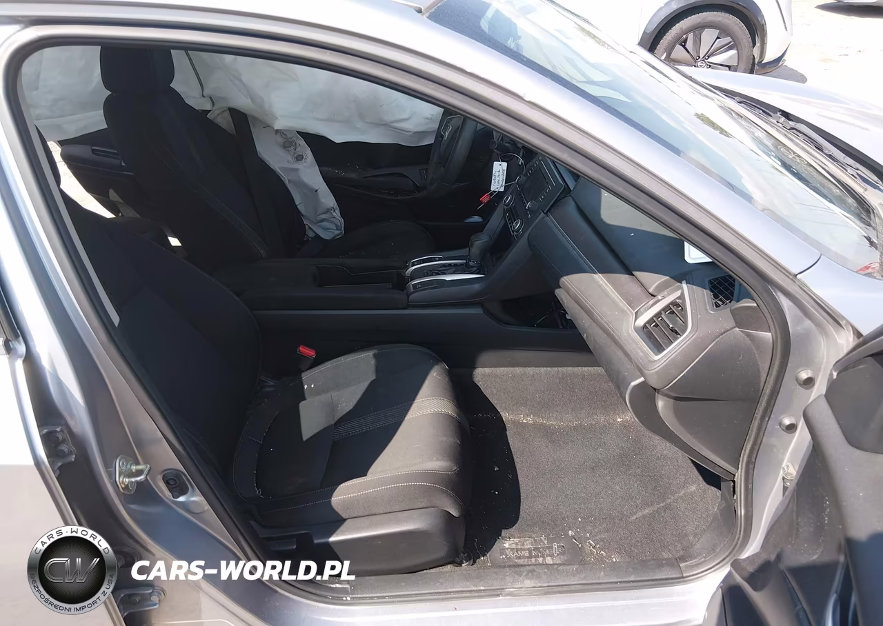 2017 Honda Civic Lx VIN:19XFC2F51HE057620 - 5