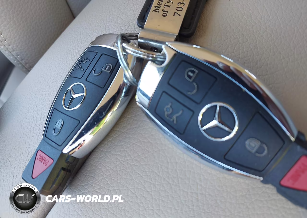 2017 Mercedes-Benz Glc 300 4Matic VIN:WDC0G4KB1HF214452 - 11
