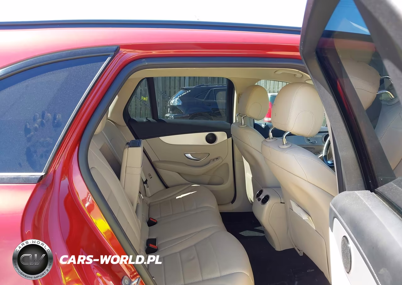 2017 Mercedes-Benz Glc 300 4Matic VIN:WDC0G4KB1HF214452 - 8