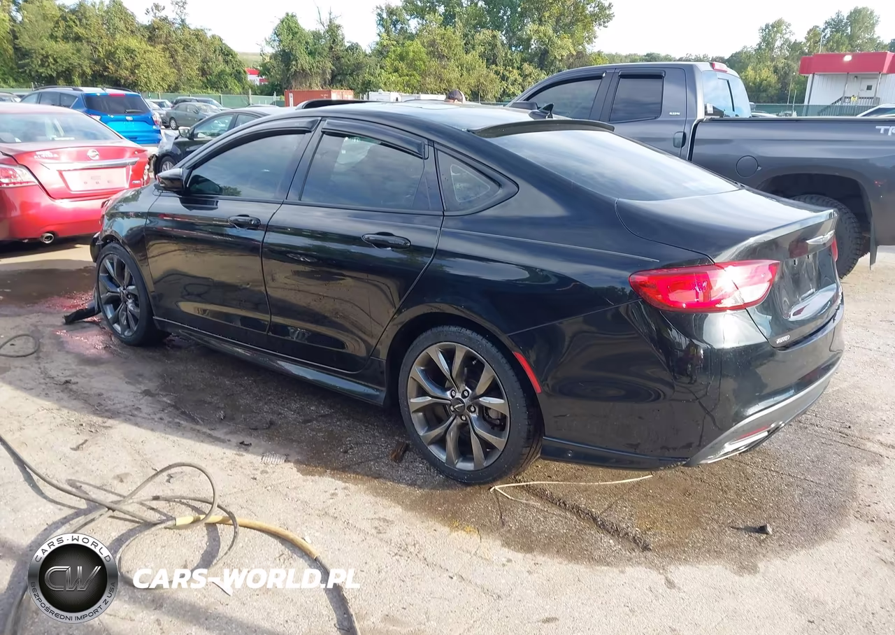 2016 Chrysler 200 S VIN:1C3CCCDG6GN130766 - 3