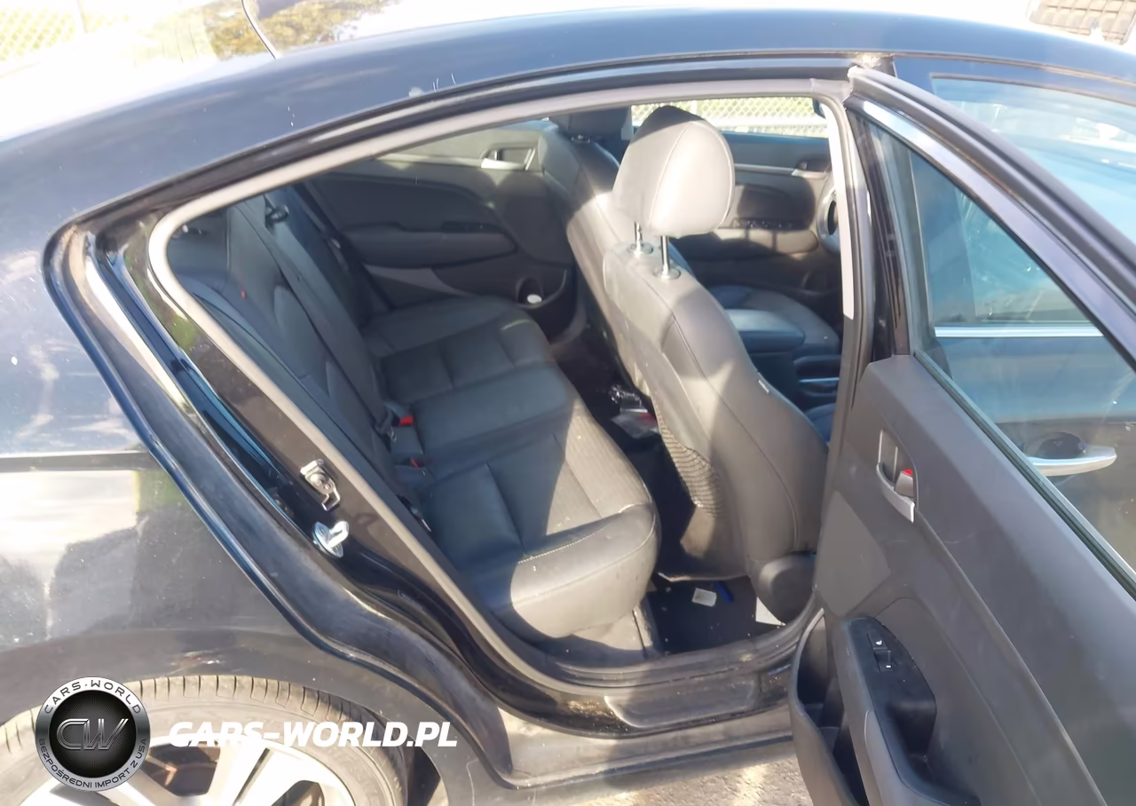 2017 Hyundai Elantra Limited VIN:5NPD84LF0HH130599 - 8
