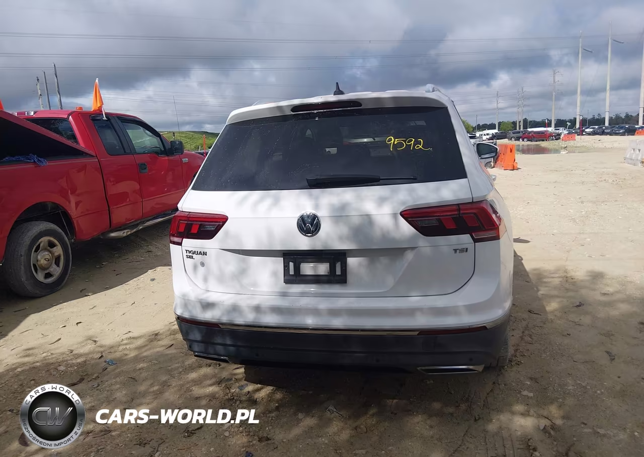 2018 Volkswagen Tiguan 2.0T Sel Premium VIN:3VV5B7AXXJM012662 - 16