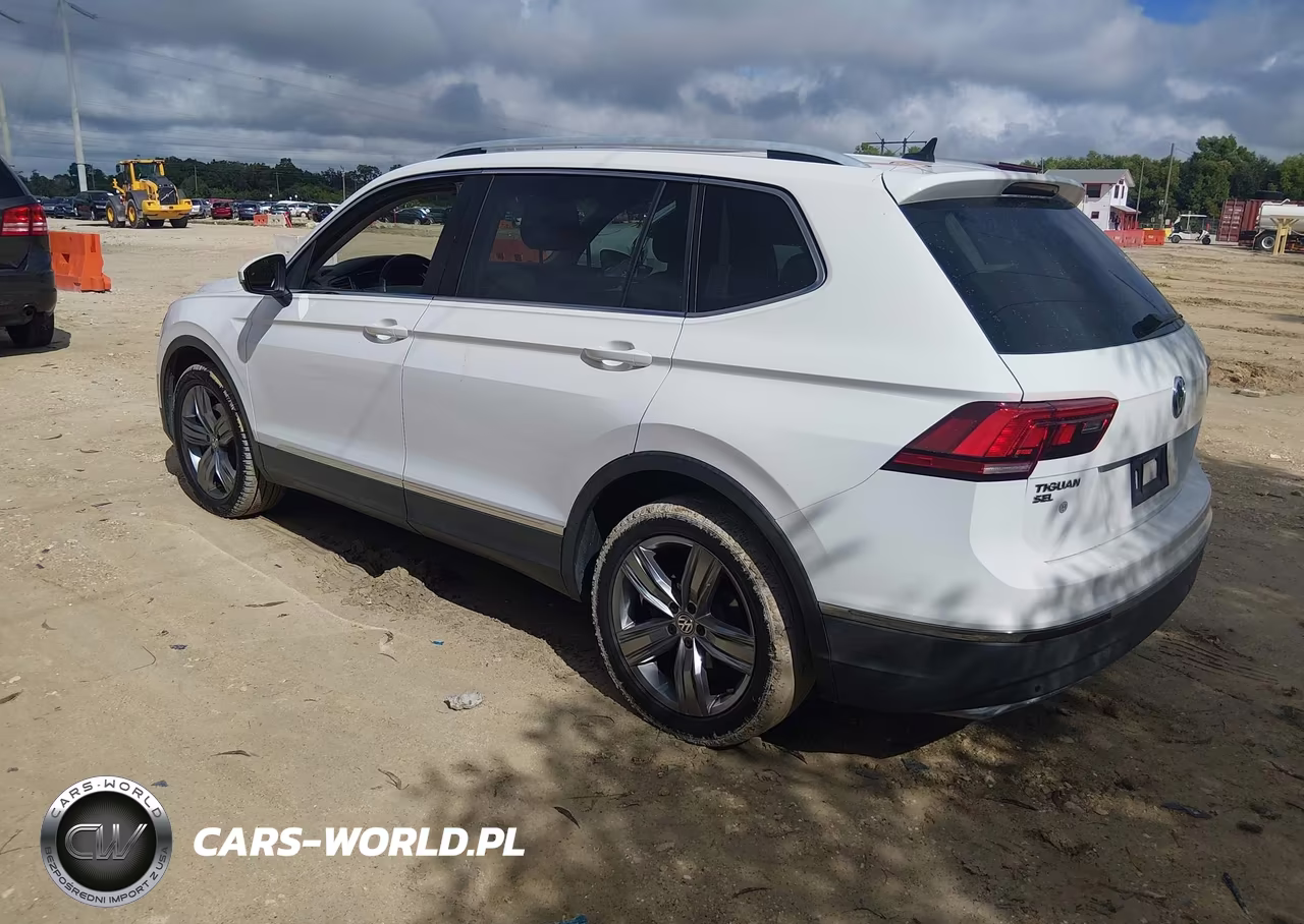2018 Volkswagen Tiguan 2.0T Sel Premium VIN:3VV5B7AXXJM012662 - 3