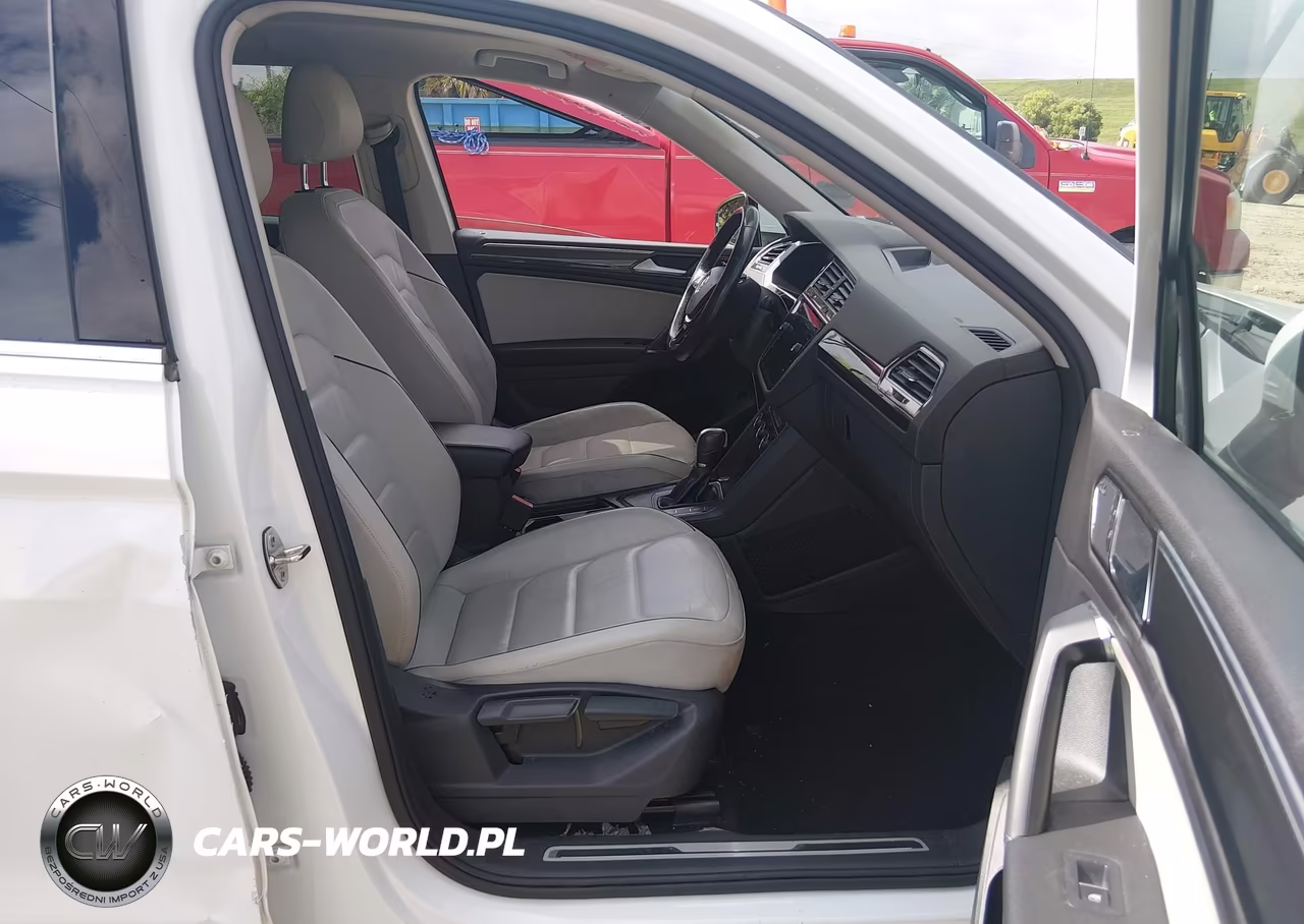 2018 Volkswagen Tiguan 2.0T Sel Premium VIN:3VV5B7AXXJM012662 - 5