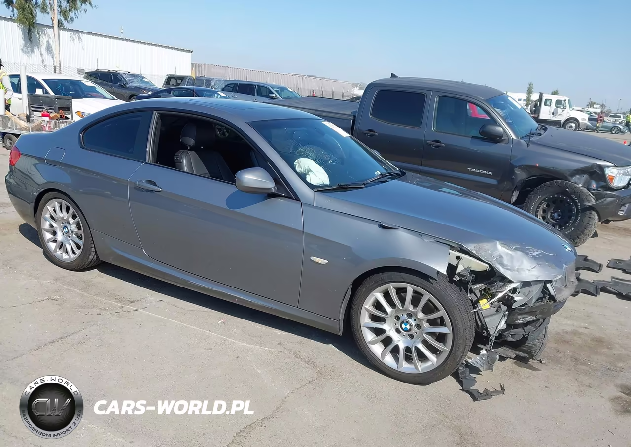 2012 BMW 328I VIN:WBAKE5C59CE756591 - 1