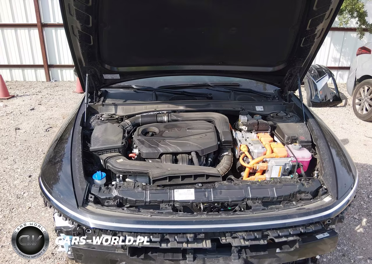 2026 Hyundai Sonata Hybrid Blue VIN:KMHL24JJXTA146051 - 10