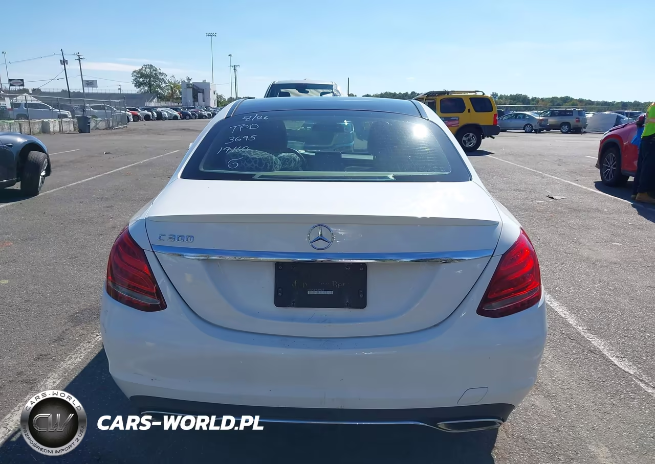 2015 Mercedes-Benz C 300 VIN:55SWF4JB5FU073695 - 16
