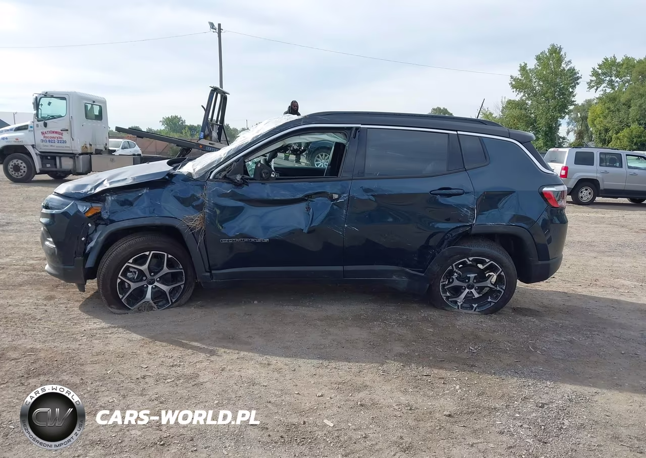 2026 Jeep Compass Limited VIN:3C4NJDCN2TT254222 - 14