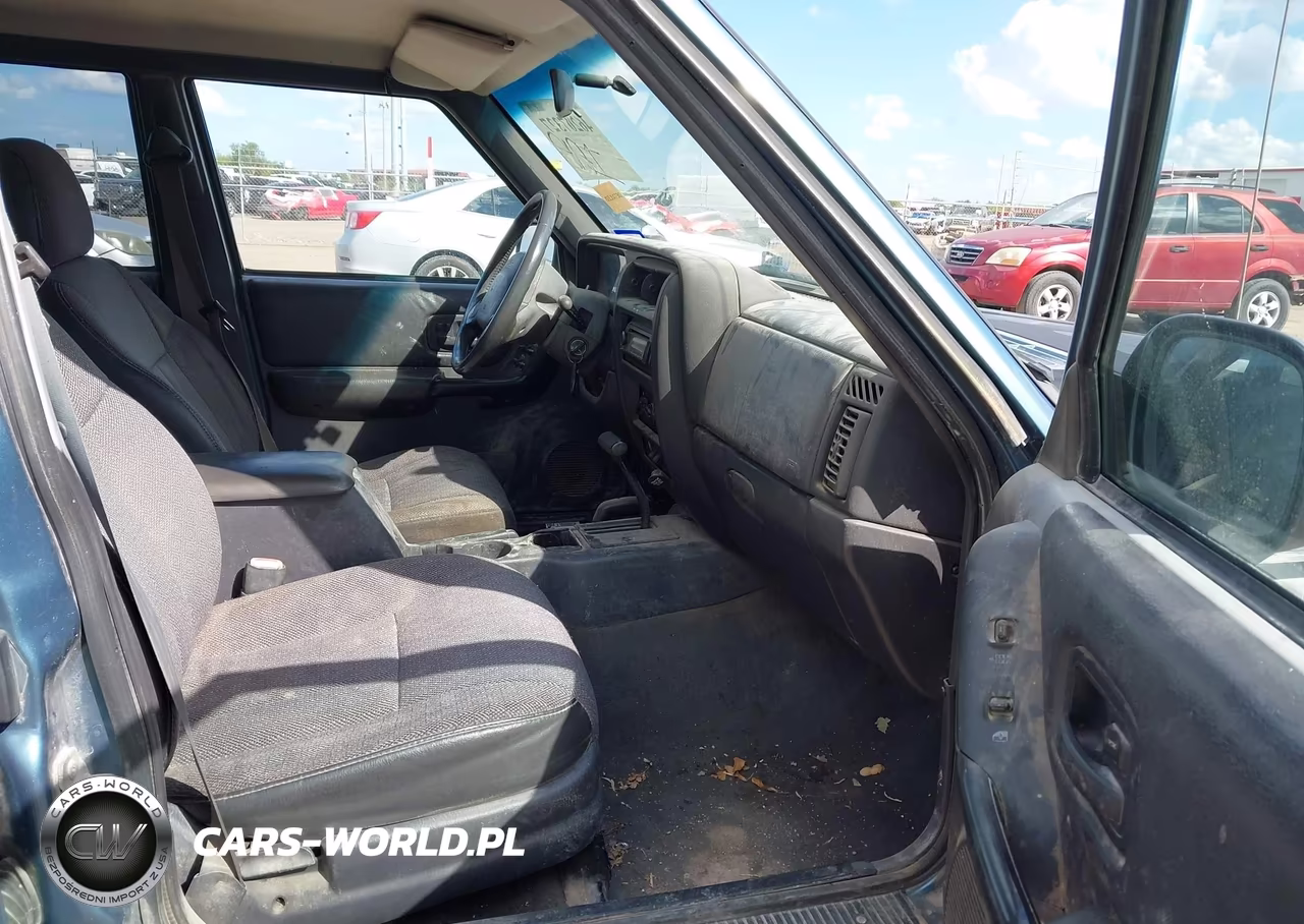 1999 Jeep Cherokee Classic-Sport VIN:1J4FF68S9XL641457 - 5