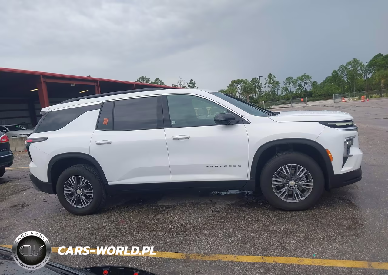 2026 Chevrolet Traverse Fwd Lt VIN:1GNERGKS0TJ240416 - 13