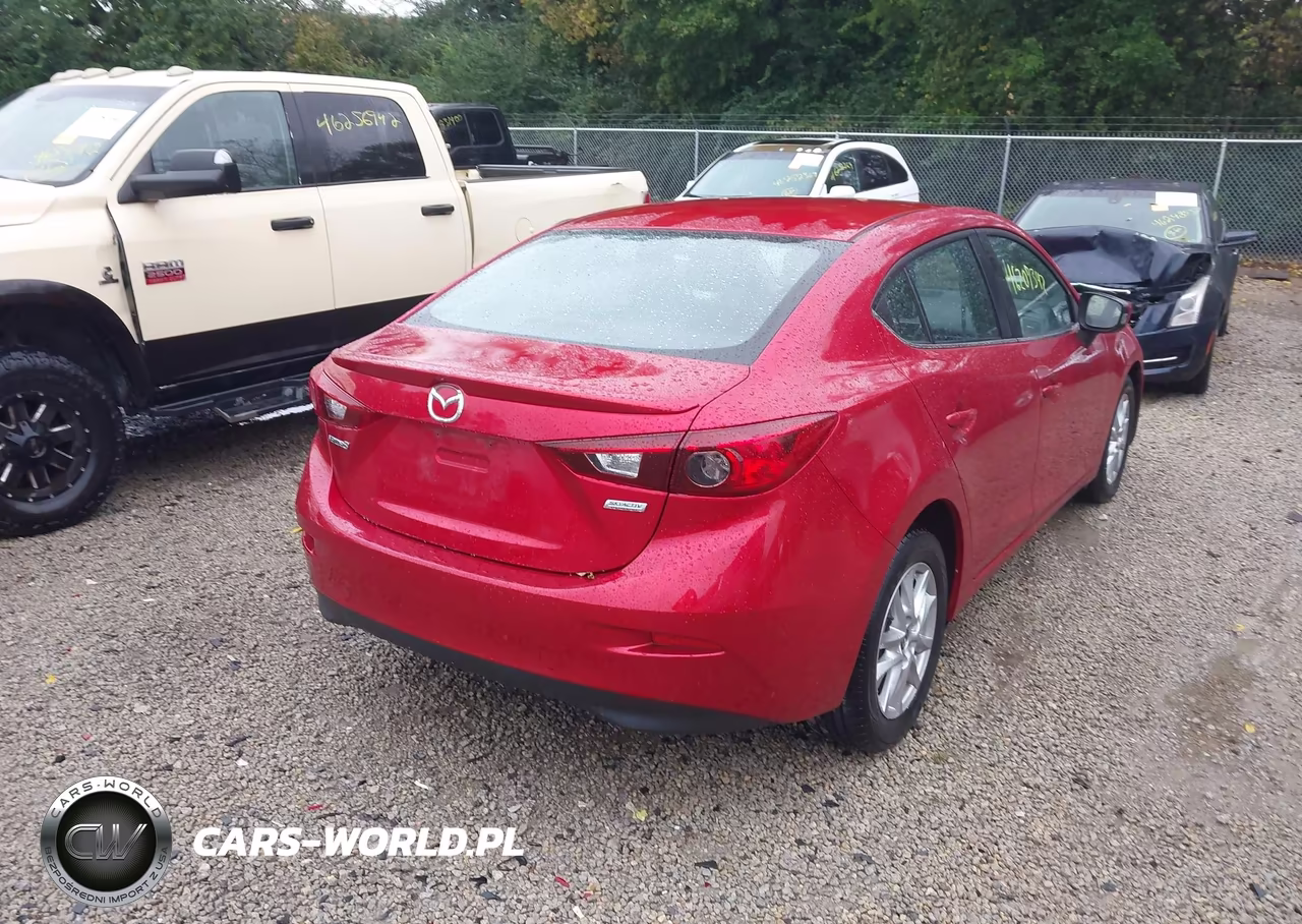 2014 Mazda Mazda3 I Touring VIN:JM1BM1V7XE1117580 - 4