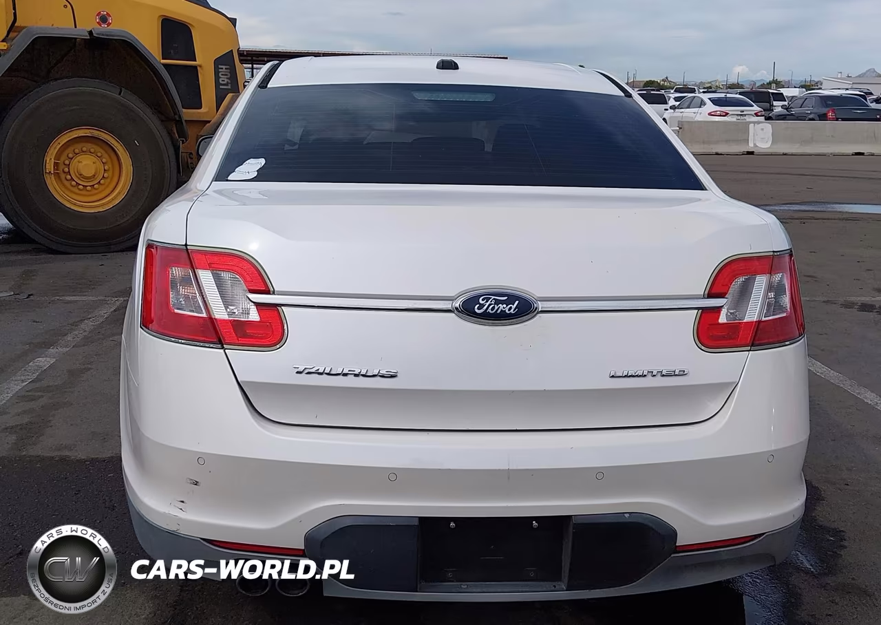 2010 Ford Taurus Limited VIN:1FAHP2FW5AG108456 - 17