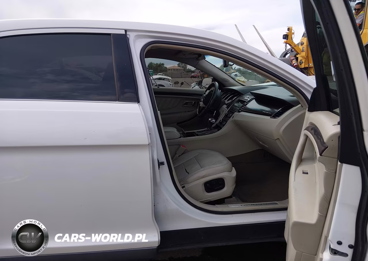 2010 Ford Taurus Limited VIN:1FAHP2FW5AG108456 - 5