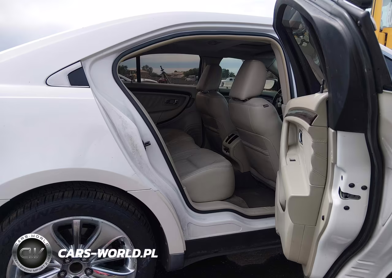 2010 Ford Taurus Limited VIN:1FAHP2FW5AG108456 - 8