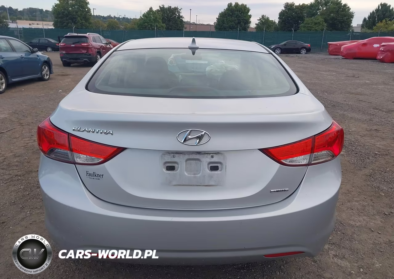 2011 Hyundai Elantra Limited VIN:5NPDH4AE5BH022271 - 16